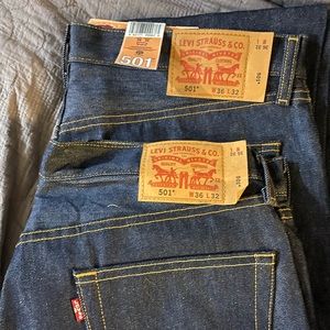 Levi 501s shrink to fit 36x32
